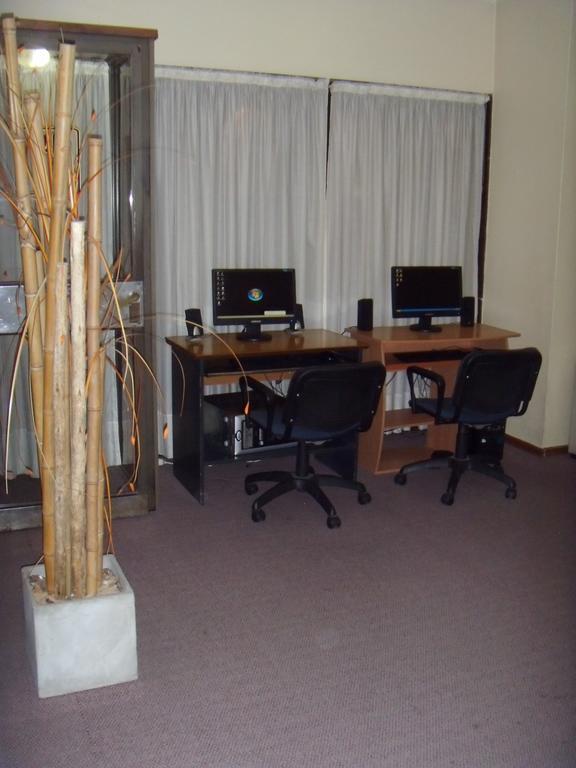 Hotel Embajador Rosario Esterno foto